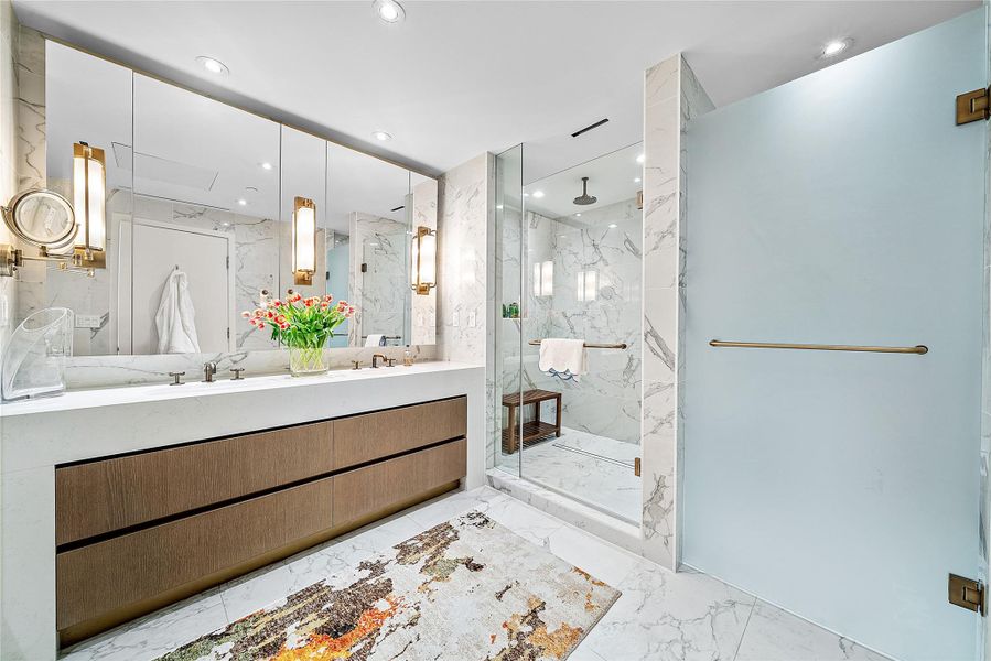 Furnished interior view inside a new home in , Fort Lauderdale (Image 10).