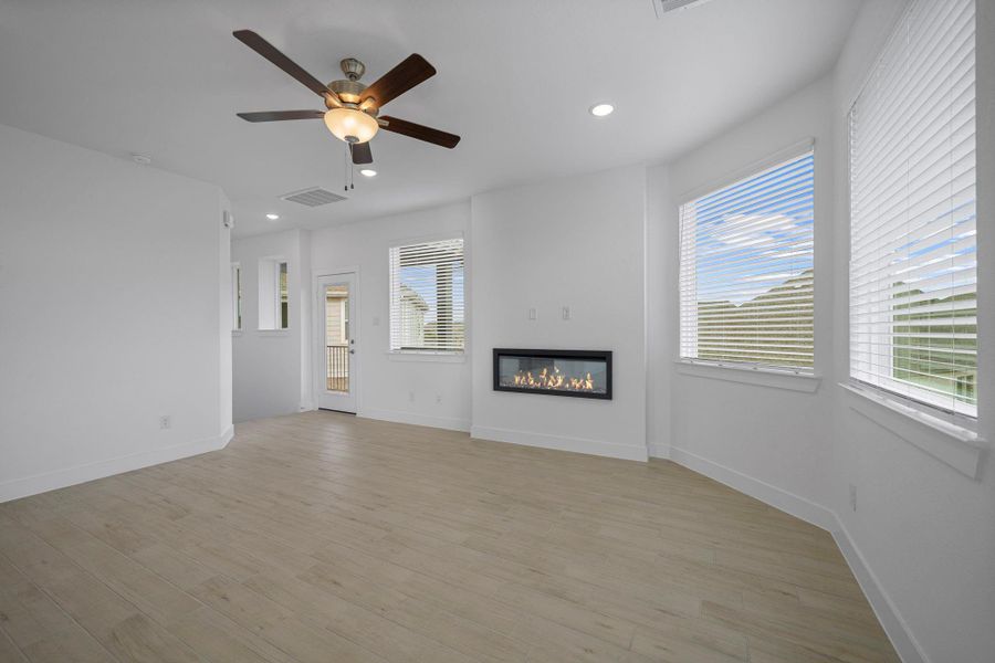 Spacious, unfurnished interior of a new home in Bridgeland, Cypress (Image 26). Spacious, unfurnished interior of a new home in Bridgeland, Cypress (Image 26).