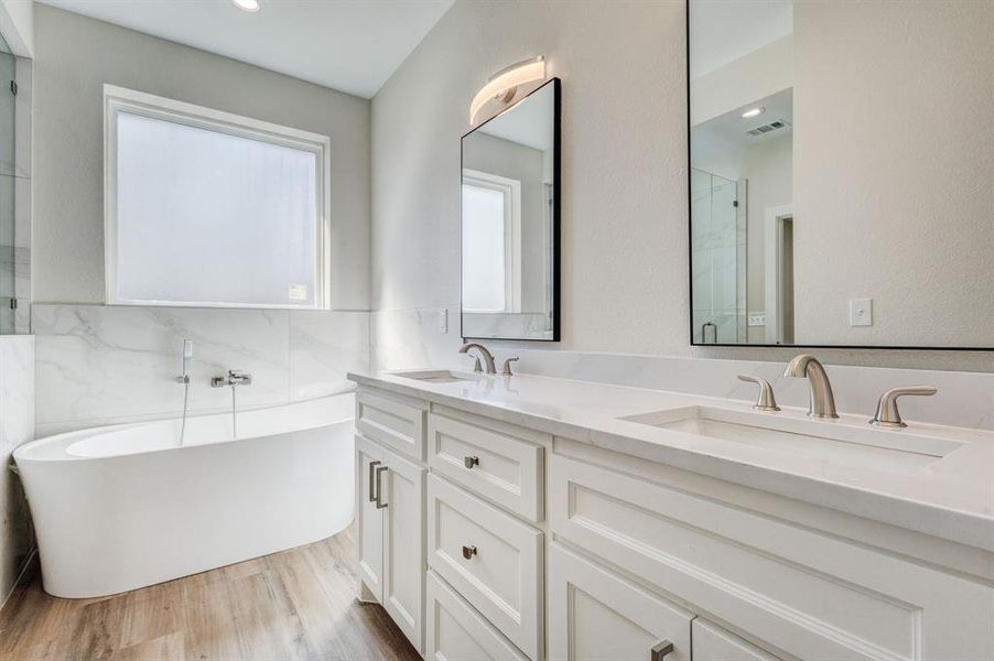 Furnished interior view inside a new home in , Grand Prairie (Image 10). Furnished interior view inside a new home in , Grand Prairie (Image 10).