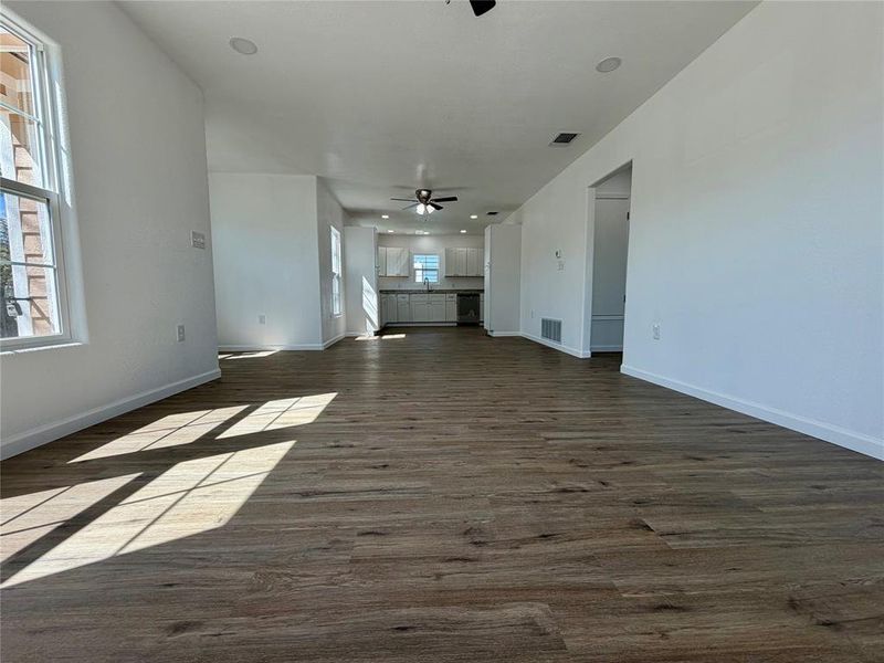 Spacious, unfurnished interior of a new home in , Brownwood (Image 18).