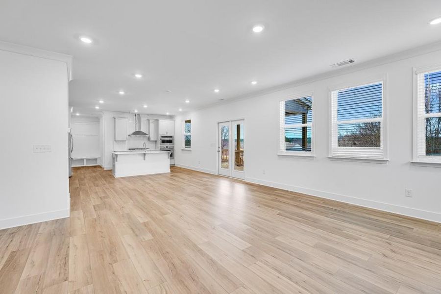Spacious, unfurnished interior of a new home in Wellington Estates, Madison (Image 36).