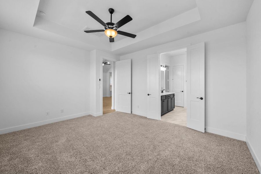 Photos are REPRESENTATIVE of the home /floor plan and are NOT of the actual home.  Selections, features, and room options may vary.