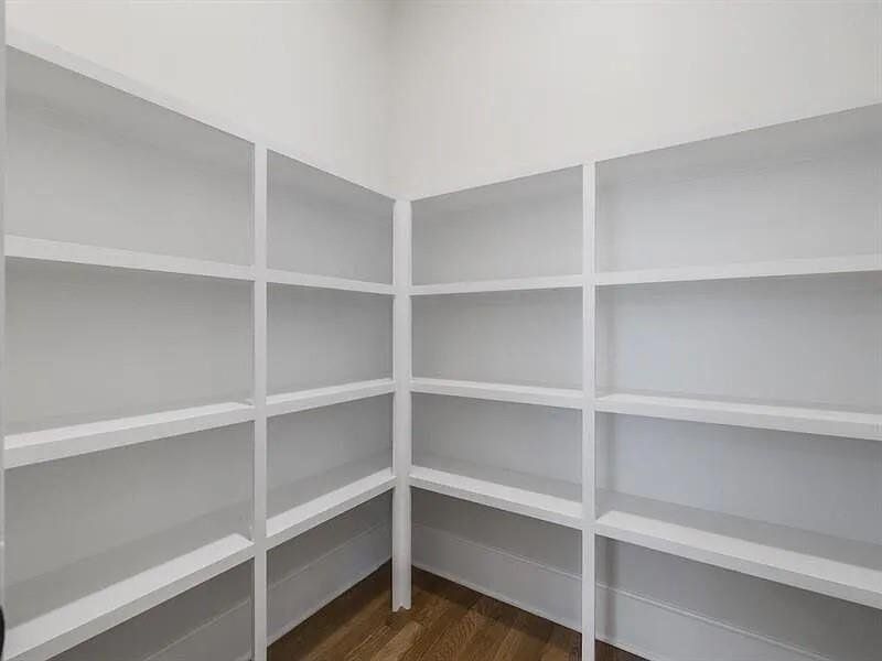 Image 55 of a home in .