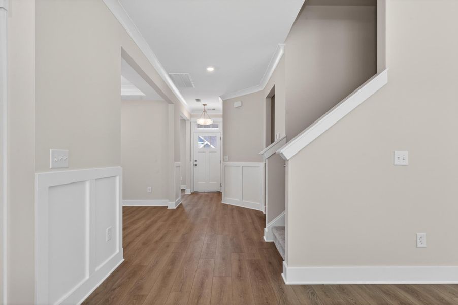 Spacious, unfurnished interior of a new home in Highland Bluff, Aiken (Image 14).