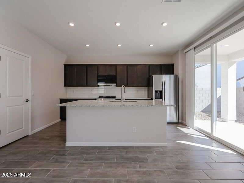 01.1_CCS-Radiant-Superstition-Vista_New-