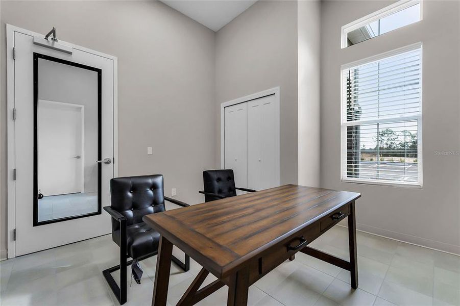 Furnished interior view inside a new home in Archers Mill, Ormond Beach (Image 36).