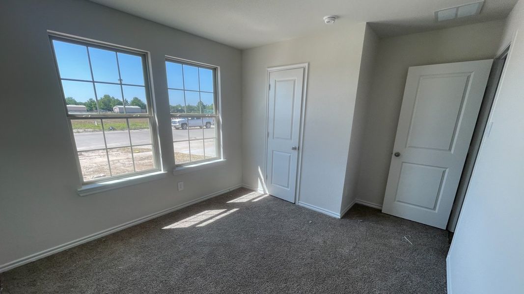 Spacious, unfurnished interior of a new home in Wildwood, Royse City (Image 8). Spacious, unfurnished interior of a new home in Wildwood, Royse City (Image 8).