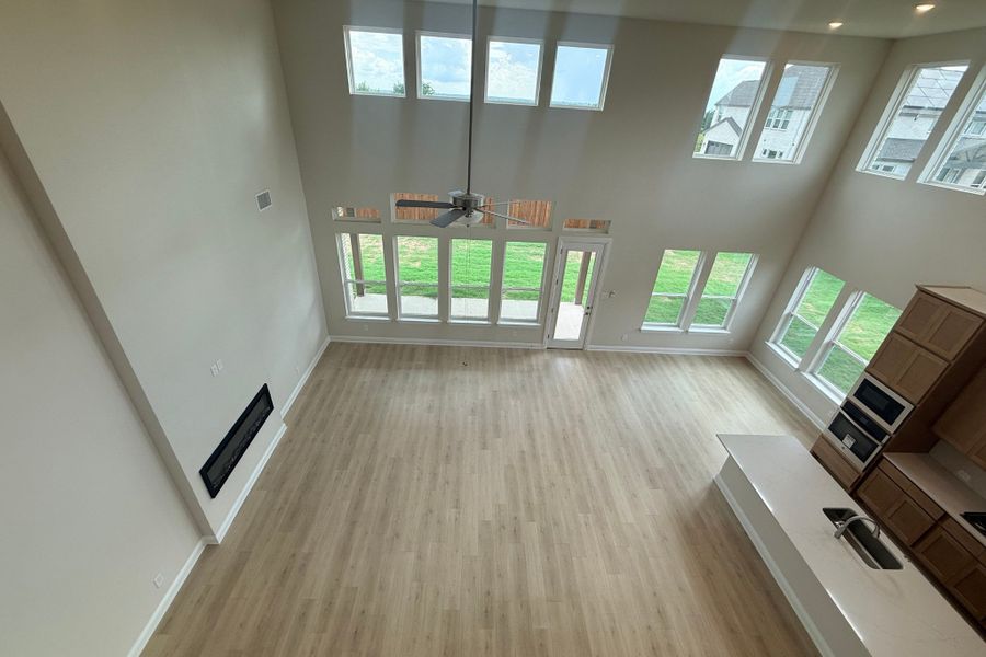 Spacious, unfurnished interior of a new home in Polo Ridge, Forney (Image 16). Spacious, unfurnished interior of a new home in Polo Ridge, Forney (Image 16).
