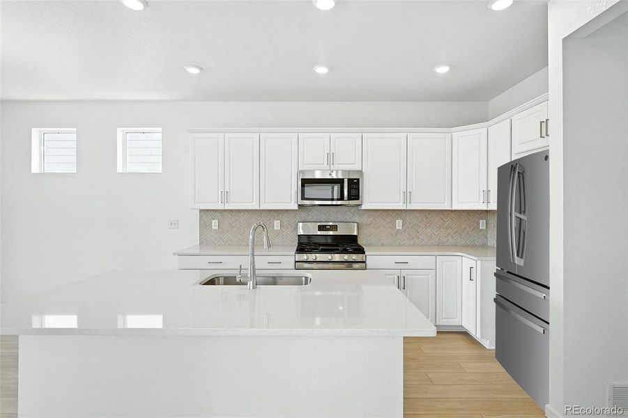 2102 Wagon Wheel ~ Ready Now