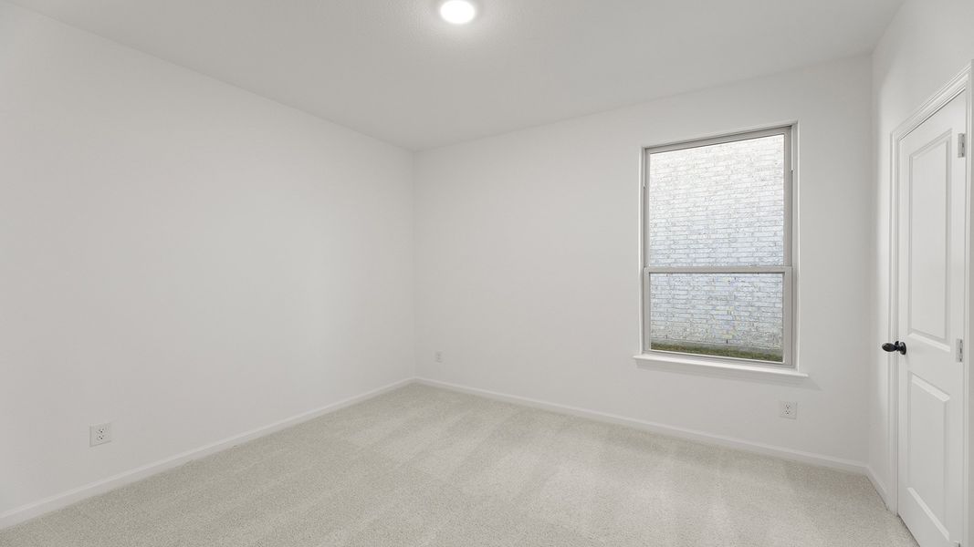 Spacious, unfurnished interior of a new home in Churchill, Anna (Image 25).
