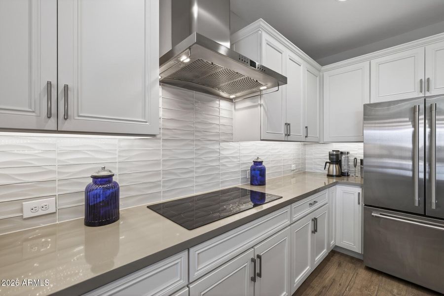 17) KITCHEN 17) KITCHEN