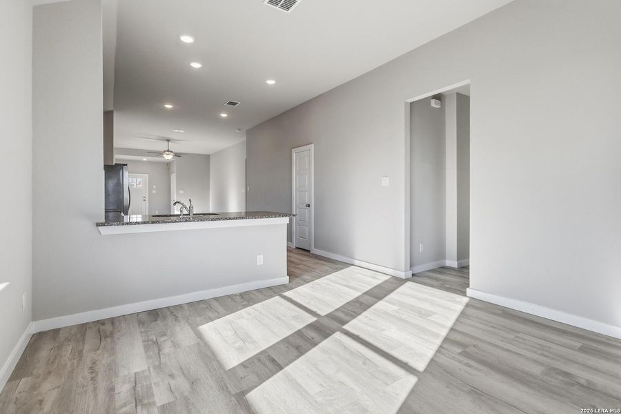 Spacious, unfurnished interior of a new home in Katzer Ranch, Converse (Image 21). Spacious, unfurnished interior of a new home in Katzer Ranch, Converse (Image 21).