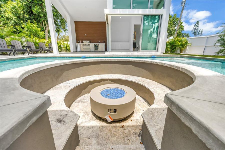 Image 76 of a home in .