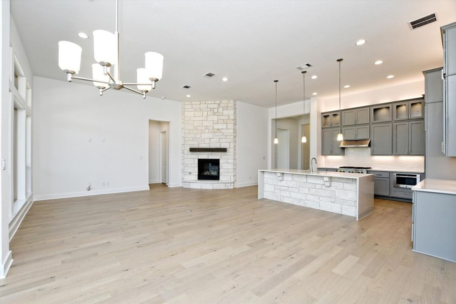 Representative unfurnished interior of a home built from the Siena III by Giddens Homes in Clearwater Ranch, Liberty Hill (Image 252).