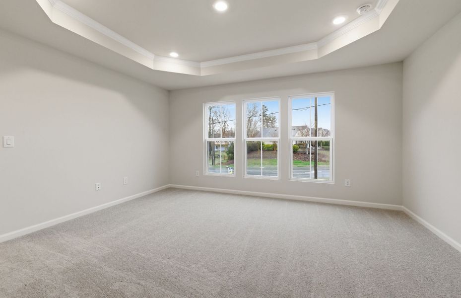 Spacious, unfurnished interior of a new home in Flemingfield, Greensboro (Image 41).