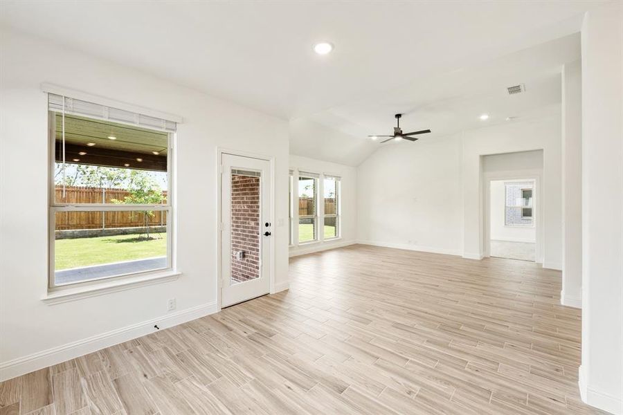 Spacious, unfurnished interior of a new home in Grand Heritage, Lavon (Image 24). Spacious, unfurnished interior of a new home in Grand Heritage, Lavon (Image 24).