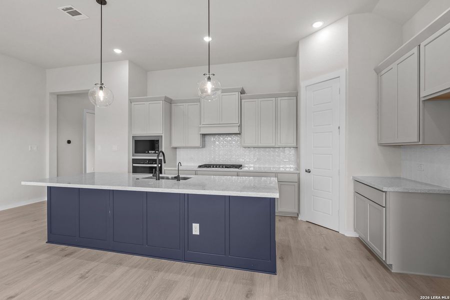 Furnished interior view inside a new home in Buffalo Crossing, Cibolo (Image 9).