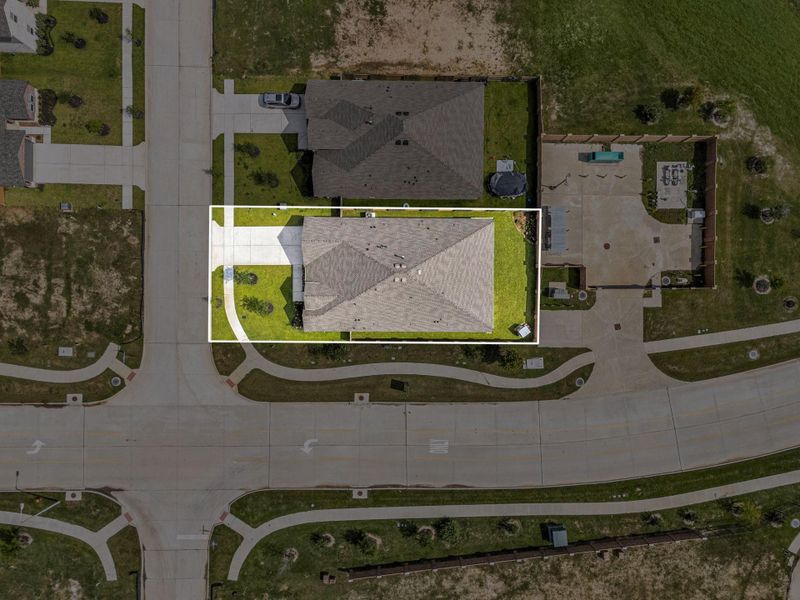 Image 28 of a home in Lago Mar: Fairway Collections. Image 28 of a home in Lago Mar: Fairway Collections.