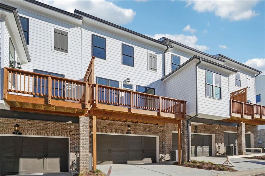 Image 35 of a home in Palisades Townhomes.