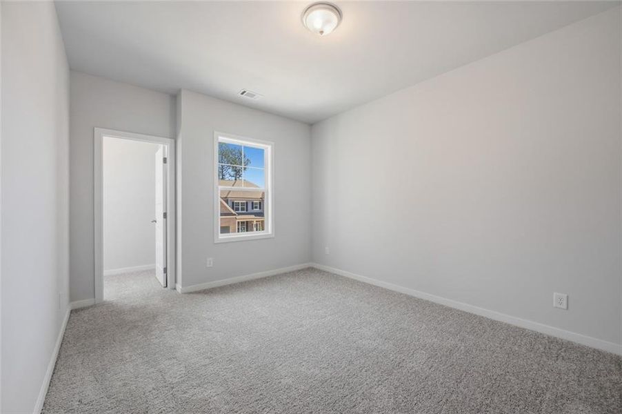 Spacious, unfurnished interior of a new home in Greenefield, Cartersville (Image 20). Spacious, unfurnished interior of a new home in Greenefield, Cartersville (Image 20).