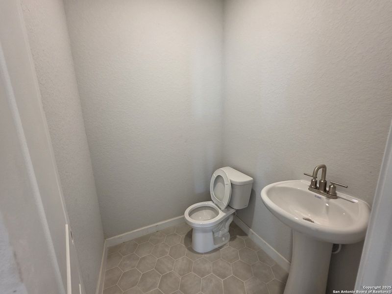 Image 28 of a home in The Heights at Saddlebrook Ranch 60's.