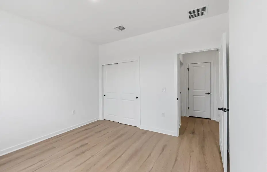 Spacious, unfurnished interior of a new home in Sun City Texas, Georgetown (Image 21). Spacious, unfurnished interior of a new home in Sun City Texas, Georgetown (Image 21).