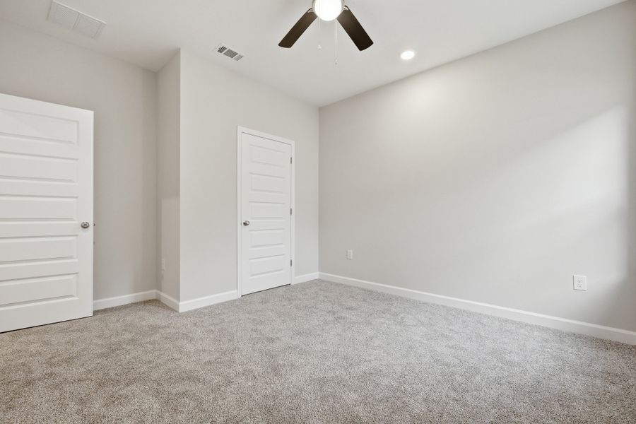 Spacious, unfurnished interior of a new home in McCarthy Estates, Defuniak Springs (Image 22). Spacious, unfurnished interior of a new home in McCarthy Estates, Defuniak Springs (Image 22).
