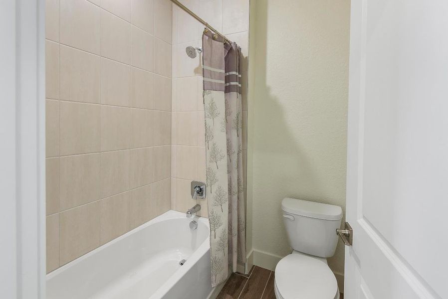 1380 Lago Cir Palm City FL-print-017-024