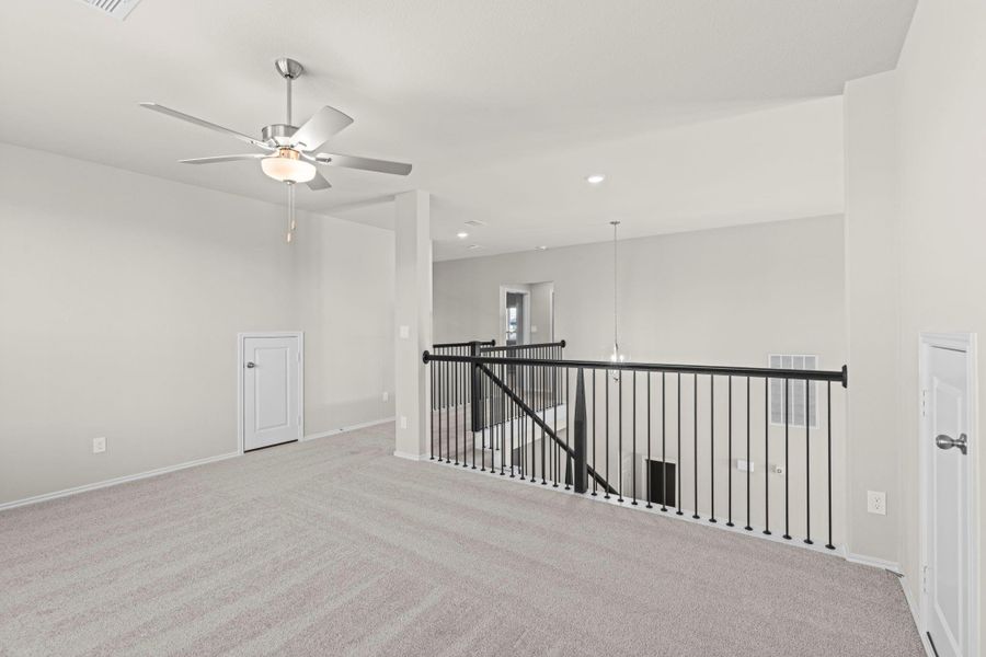 Spacious, unfurnished interior of a new home in Candela, Richmond (Image 29).