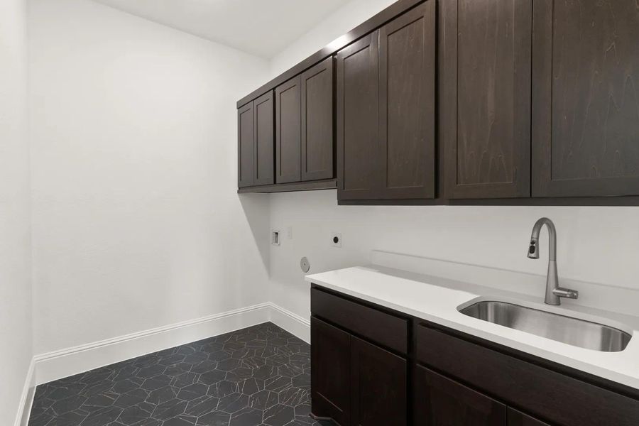 Sydney E Laundry room