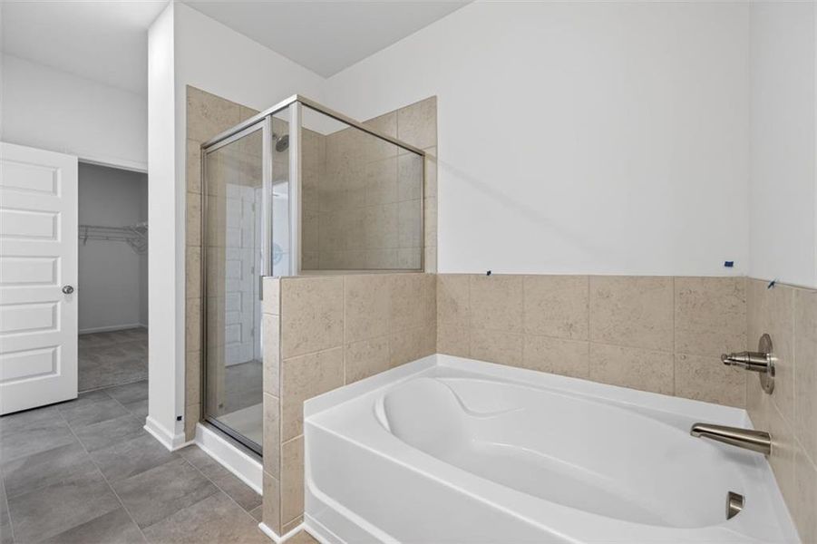 Furnished interior view inside a new home in Jameson Towns, Villa Rica (Image 8).