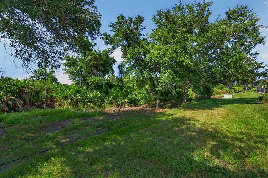 Natural landscape and outdoor views near in Englewood (Image 65). Natural landscape and outdoor views near in Englewood (Image 65).