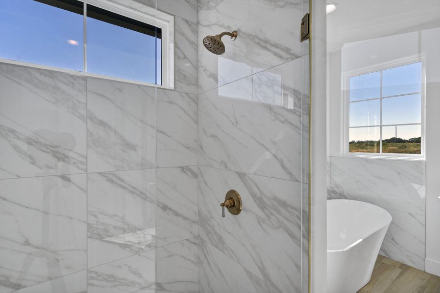 Image 44 of a home in Oak Water Ranch.