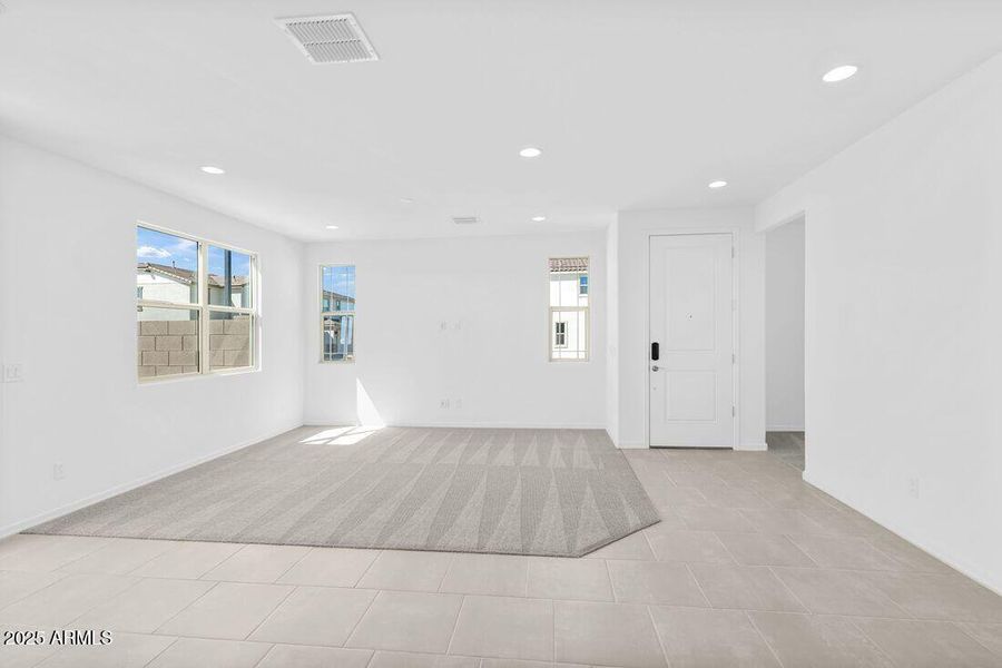 25161 N 165th Lane ~ Ready Now!