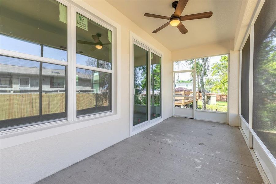 Exterior details and patio area of a home in , Daytona Beach (Image 18).