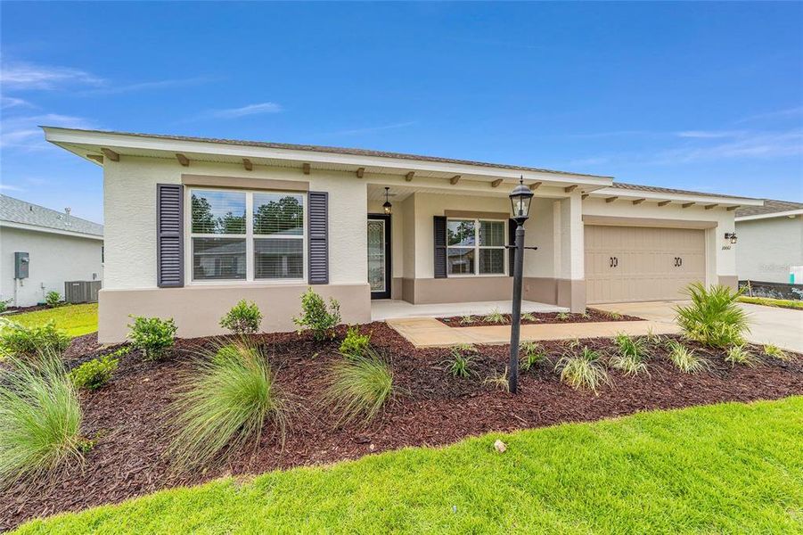Exterior details and patio area of a home in , Ocala (Image 22). Exterior details and patio area of a home in , Ocala (Image 22).