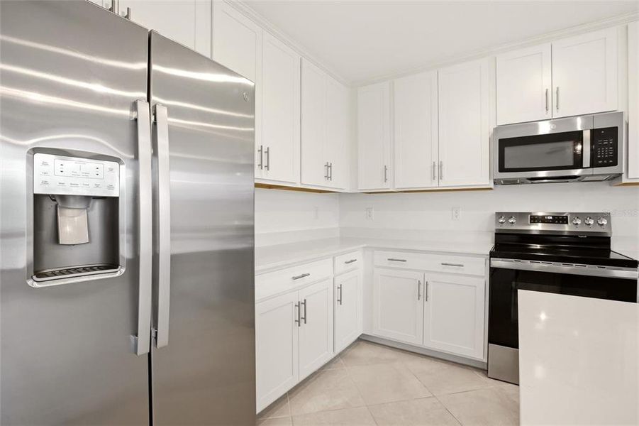 Furnished interior view inside a new home in , Punta Gorda (Image 10).