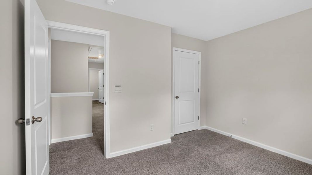 Spacious, unfurnished interior of a new home in Lakestone, Woodruff (Image 31). Spacious, unfurnished interior of a new home in Lakestone, Woodruff (Image 31).
