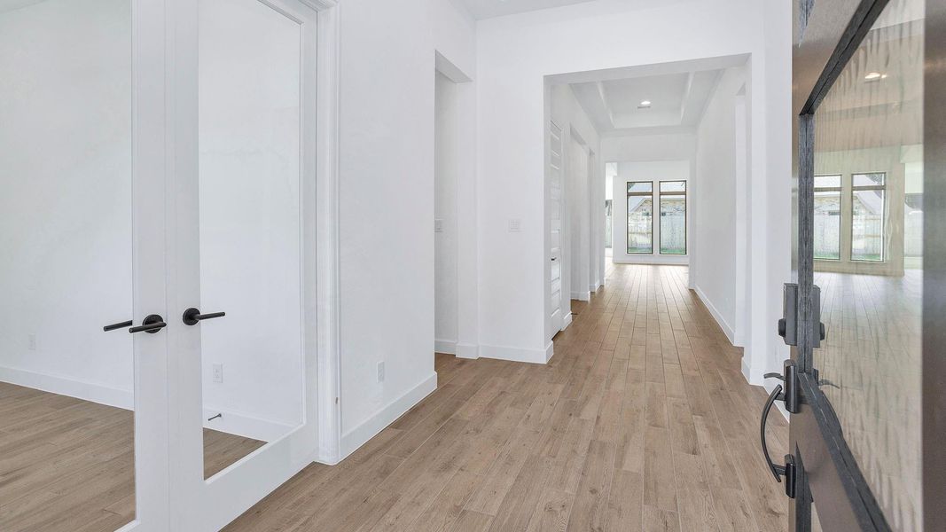 Spacious, unfurnished interior of a new home in The Highlands, Porter (Image 15).