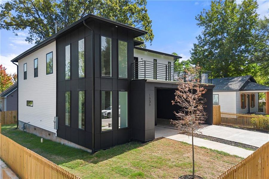 Image 37 of a home in .