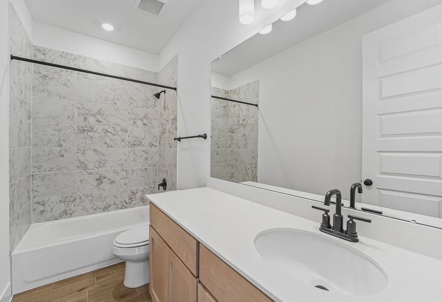 Homesite 2304 Bath 2 - 15 of 18