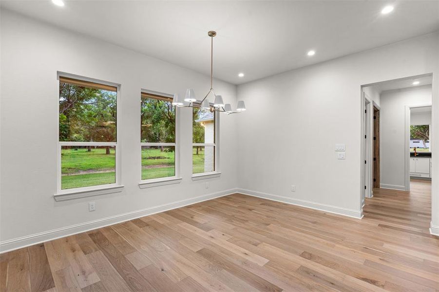 Spacious, unfurnished interior of a new home in Pecan Plantation, Granbury (Image 30). Spacious, unfurnished interior of a new home in Pecan Plantation, Granbury (Image 30).