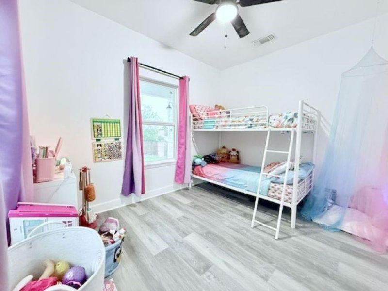 Furnished interior view inside a new home in , Brenham (Image 29).