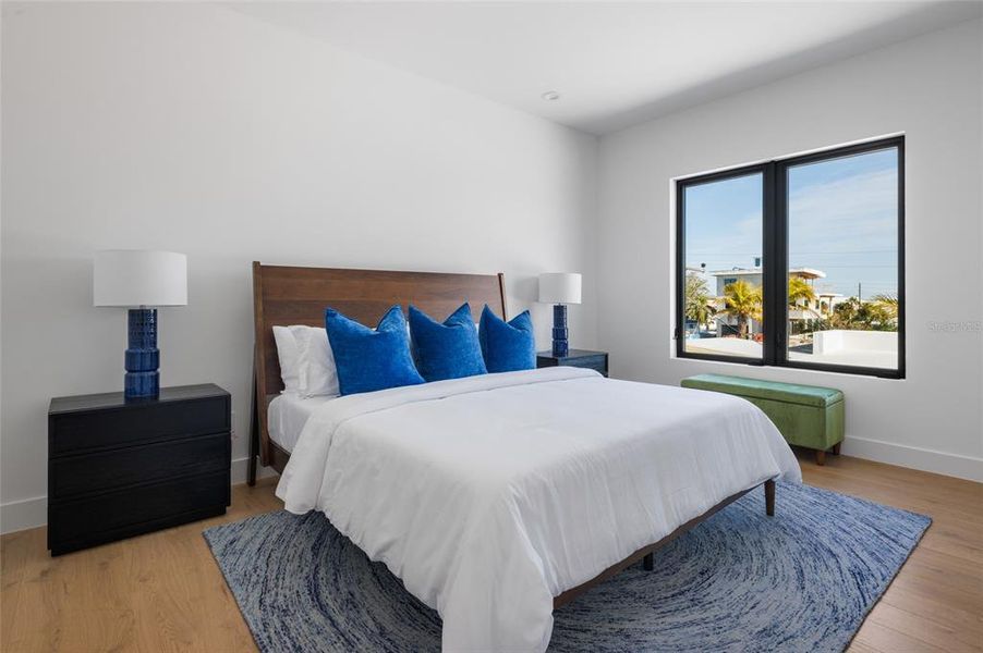 Furnished interior view inside a new home in , Sarasota (Image 32).