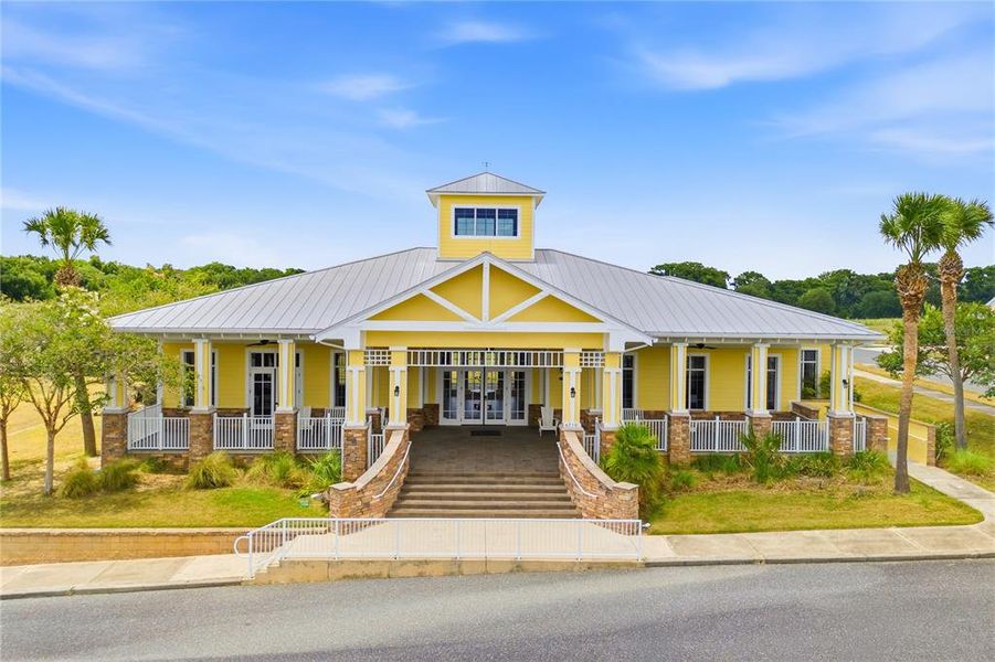 Community amenities in , Okahumpka (Image 20).