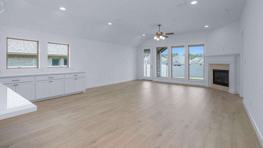 Spacious, unfurnished interior of a new home in Two Step Farm, Montgomery (Image 16). Spacious, unfurnished interior of a new home in Two Step Farm, Montgomery (Image 16).