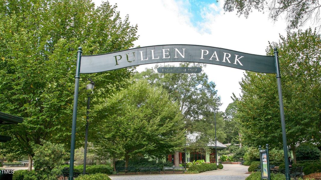 pullen-park-entrance-sign