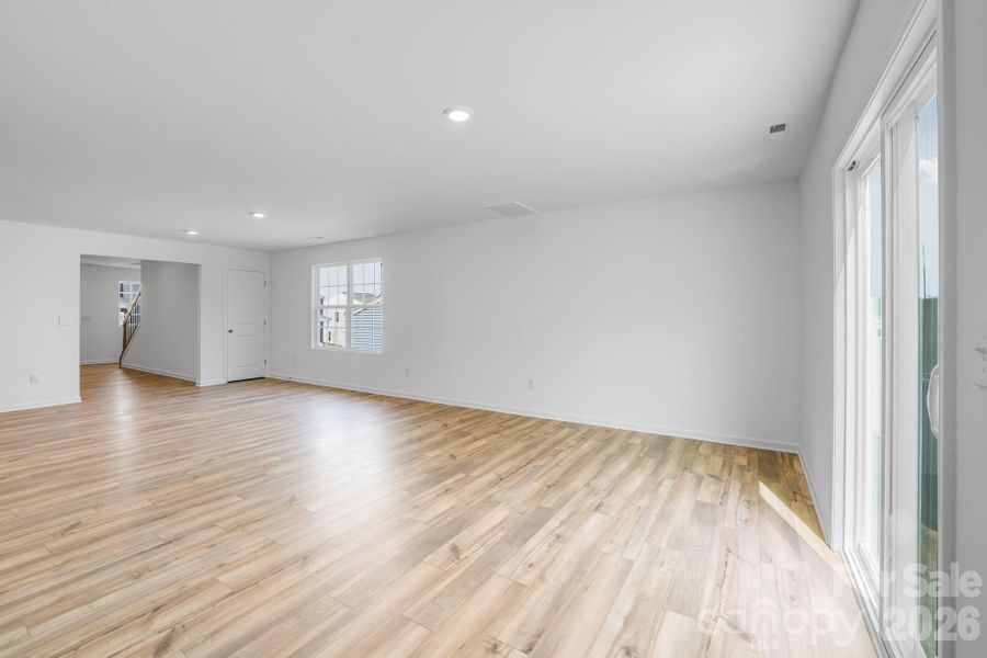 Spacious, unfurnished interior of a new home in Cleveland Hill, Shelby (Image 20).