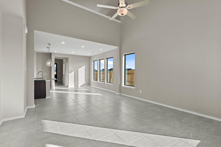 Spacious, unfurnished interior of a new home in , Spring (Image 17).