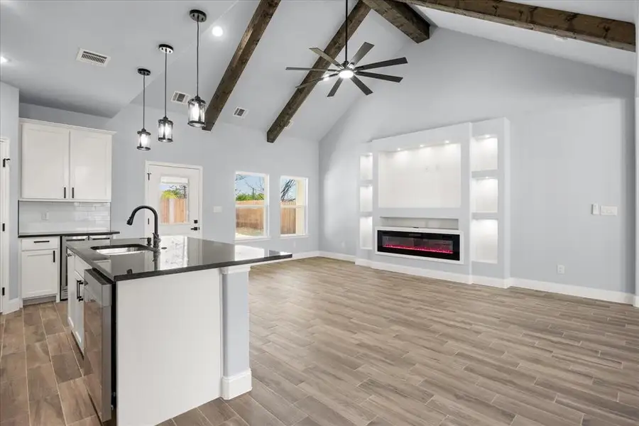 Furnished interior view inside a new home in , Granbury (Image 5).